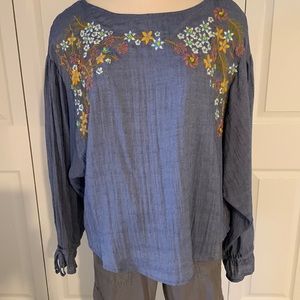 NWOT ☘️Lucky Brand Blouse - Size Medium☘️